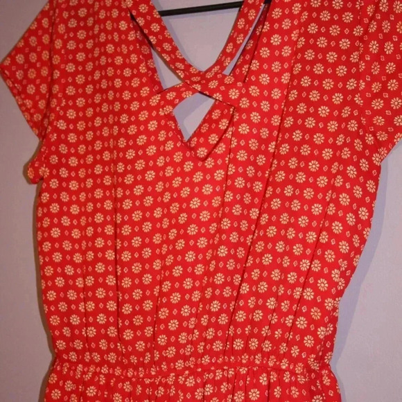 Vibrant Red Romper with lined shorts - Picture 6 of 13